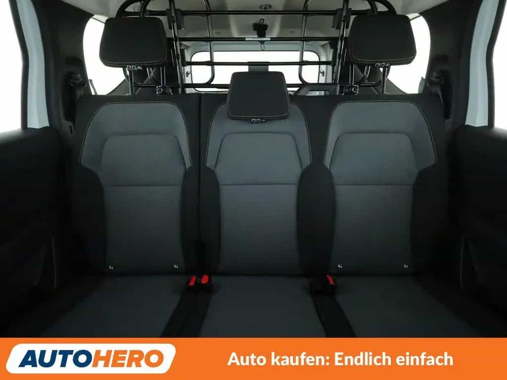 Dacia Jogger 1.0 TCe Extreme+*NAVI*TEMPO*CAM*PDC*SHZ* 06/2023-photo-15