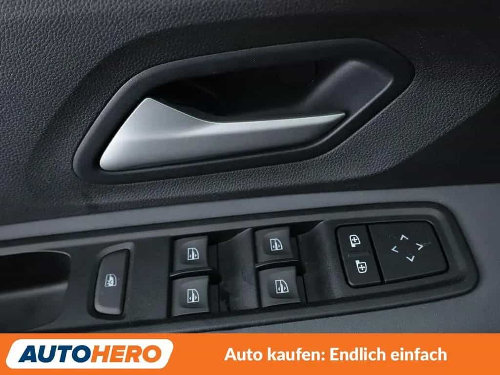 Dacia Jogger 1.0 TCe Extreme+*NAVI*TEMPO*CAM*PDC*SHZ* 06/2023-photo-29
