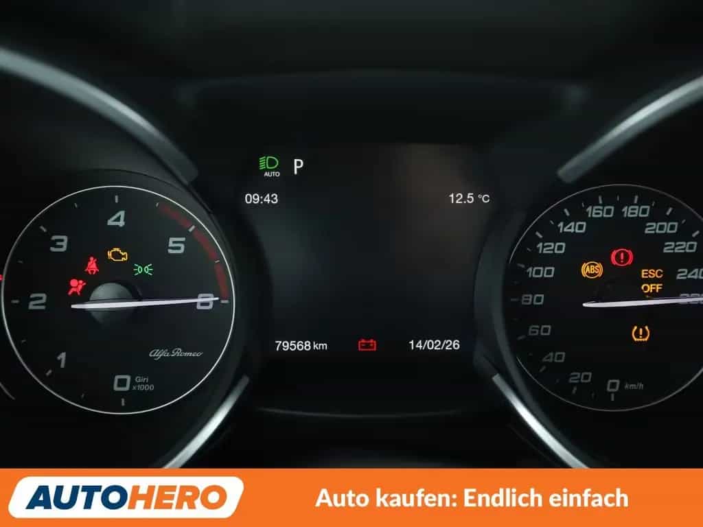 Alfa Romeo Stelvio 2.2 JTDM Ti Q4 Aut.*NAV*XENON*ACC*CAM*PDC*SHZ* 12/2021-photo-19