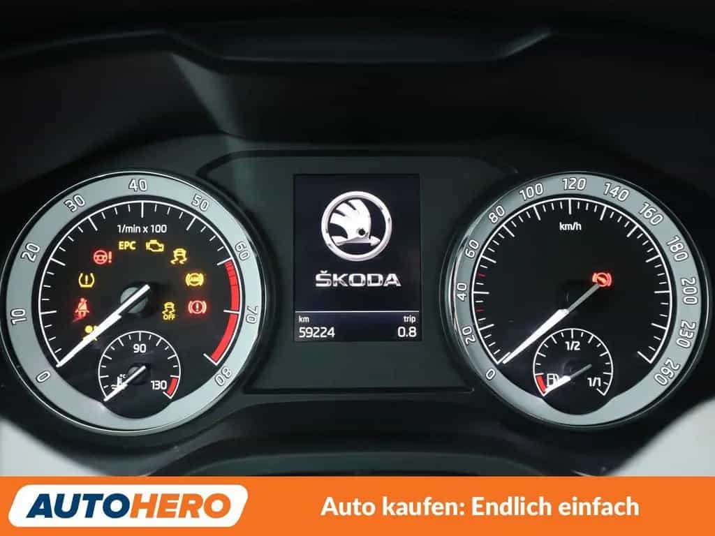 Skoda Karoq 1.0 TSI Style*LED*TEMPO*PDC*KLIMA* 04/2021-photo-19