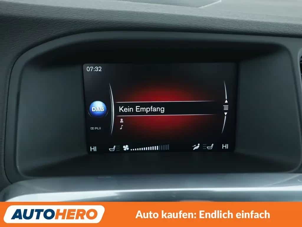 Volvo S60 Cross Country 2.4 D4 Summum AWD Aut.*NAVI* 12/2016-photo-21