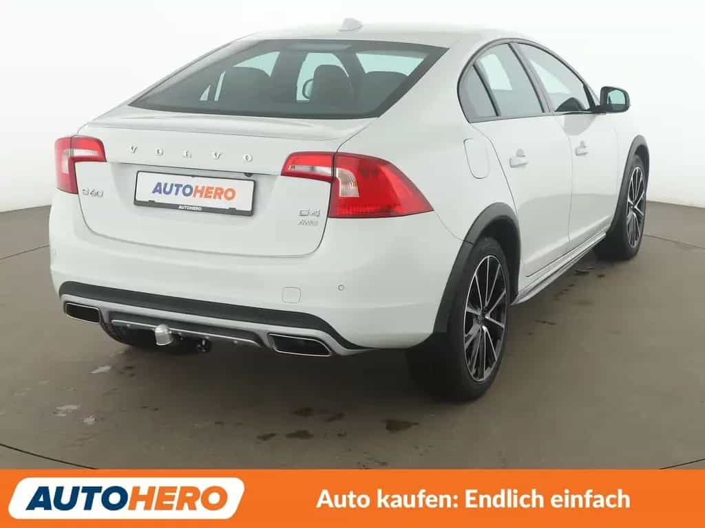 Volvo S60 Cross Country 2.4 D4 Summum AWD Aut.*NAVI* 12/2016-photo-5