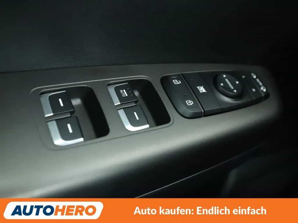 Kia Sportage 1.6 GDI Black Edition 2WD*NAVI*TEMPO* 09/2021-photo-24