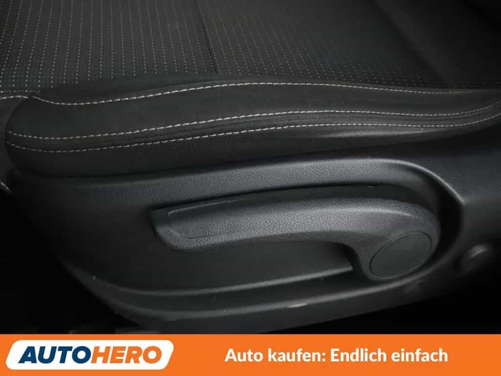 Kia Sportage 1.6 GDI Black Edition 2WD*NAVI*TEMPO* 09/2021-photo-26