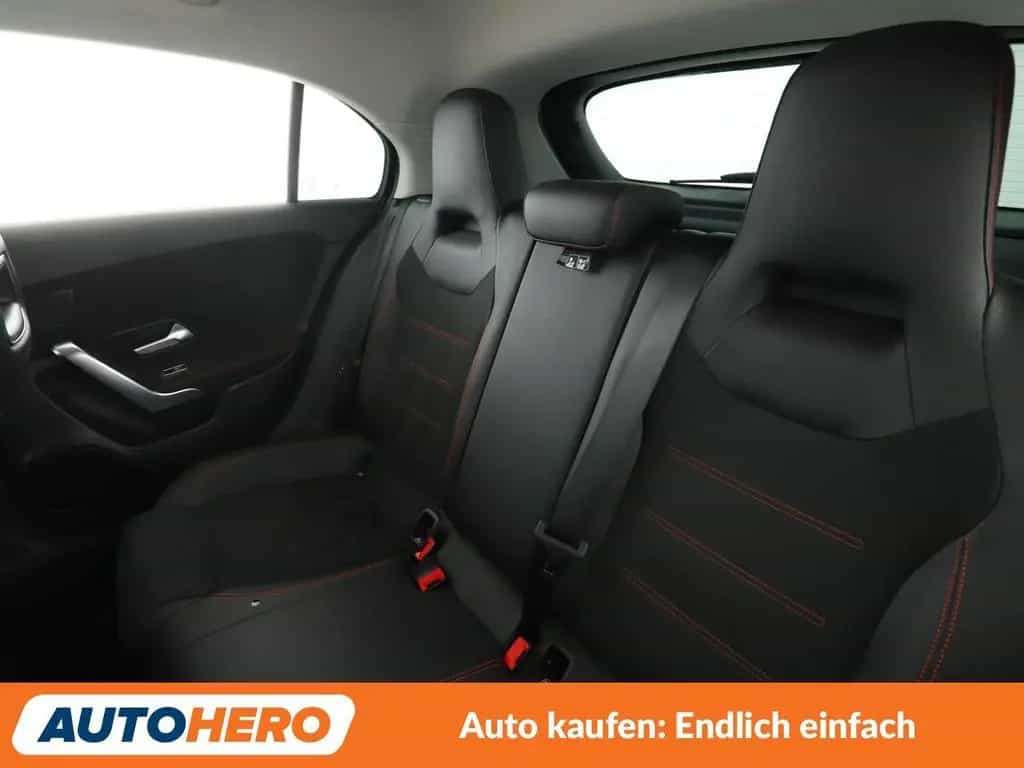 Mercedes-Benz A-Class AMG Line Aut.*LED*NAVI*TEMPO*CAM*PDC*SHZ* 05/2019-photo-13