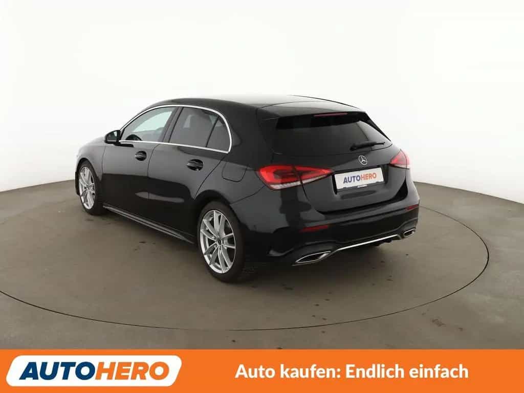 Mercedes-Benz A-Class AMG Line Aut.*LED*NAVI*TEMPO*CAM*PDC*SHZ* 05/2019-photo-3