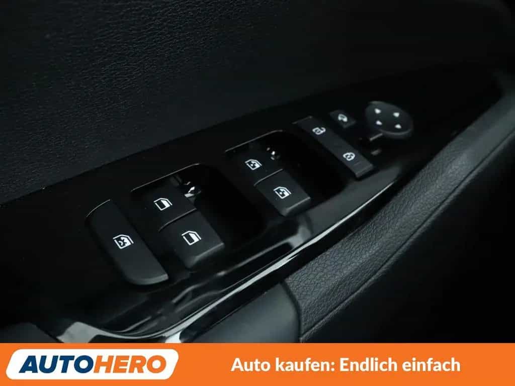 Kia Sportage 1.6 TGDI Mild-Hybrid Vision Aut.*NAVI* 04/2023-photo-26
