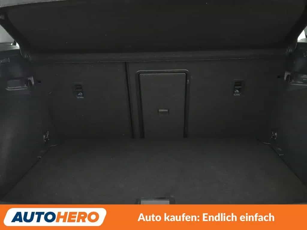 Volkswagen Golf VII 1.5 TSI ACT Comfortline BM Aut.*NAVI* 11/2019-photo-16
