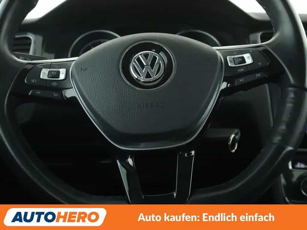 Volkswagen Golf VII 1.5 TSI ACT Comfortline BM Aut.*NAVI* 11/2019-photo-17