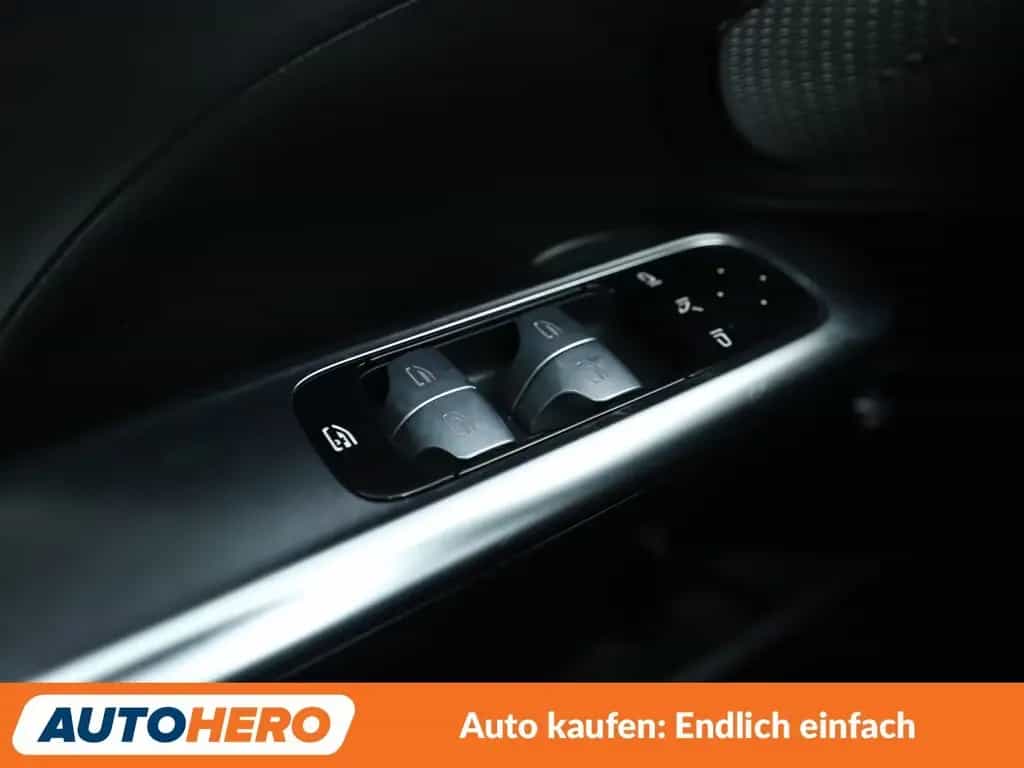 Mercedes-Benz C-Class C-Klasse C 220 d AMG Line Aut.*NAVI*LED*TEMP*CAM 01/2023-photo-25