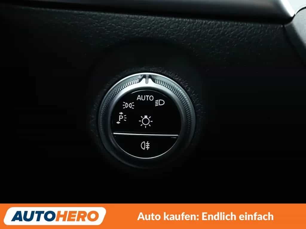 Mercedes-Benz C-Class C-Klasse C 220 d AMG Line Aut.*NAVI*LED*TEMP*CAM 01/2023-photo-26