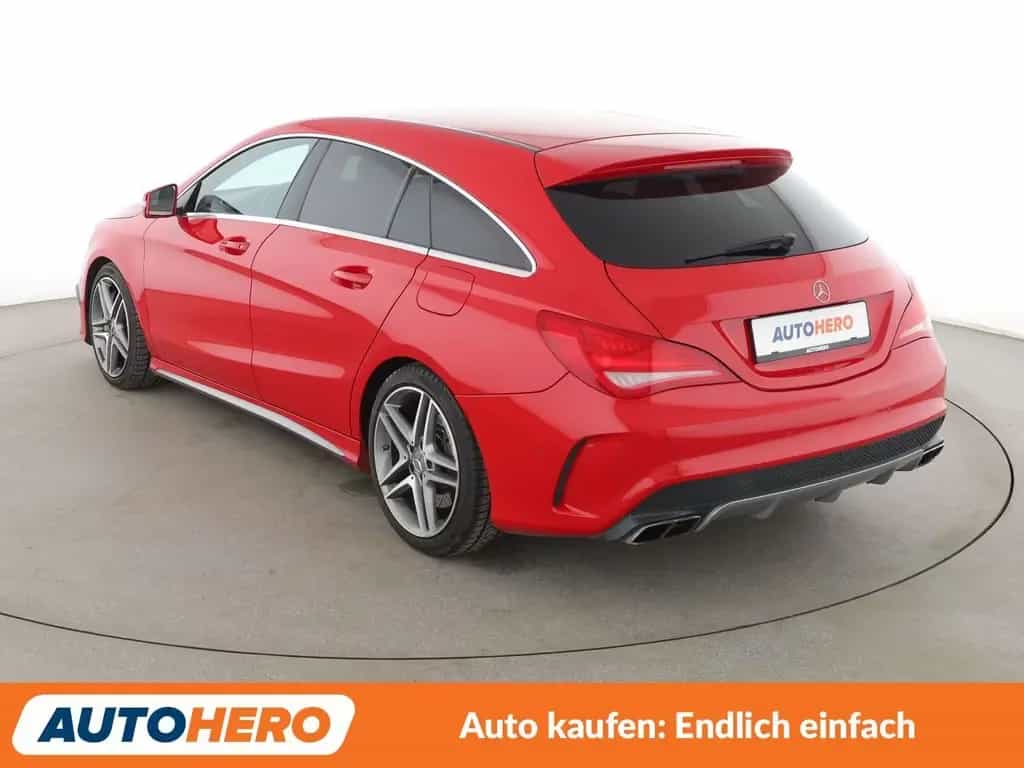 Mercedes-Benz CLA-Class 45 Shooting Brake AMG 4Matic Aut.*XENON*NAVI 03/2016-photo-3
