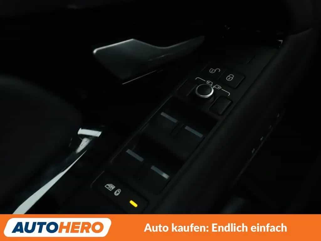 Land Rover Range Rover Evoque D180 Mild-Hybrid R-dynamic SE Aut.*NAVI* 10/2020-photo-24