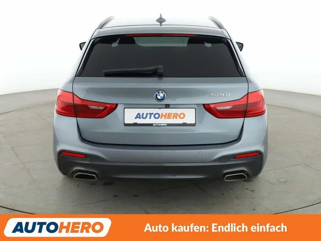 BMW 5 Series 520i M Sport Aut.*NAVI*LED*TEMPO*CAM* 12/2019-photo-3