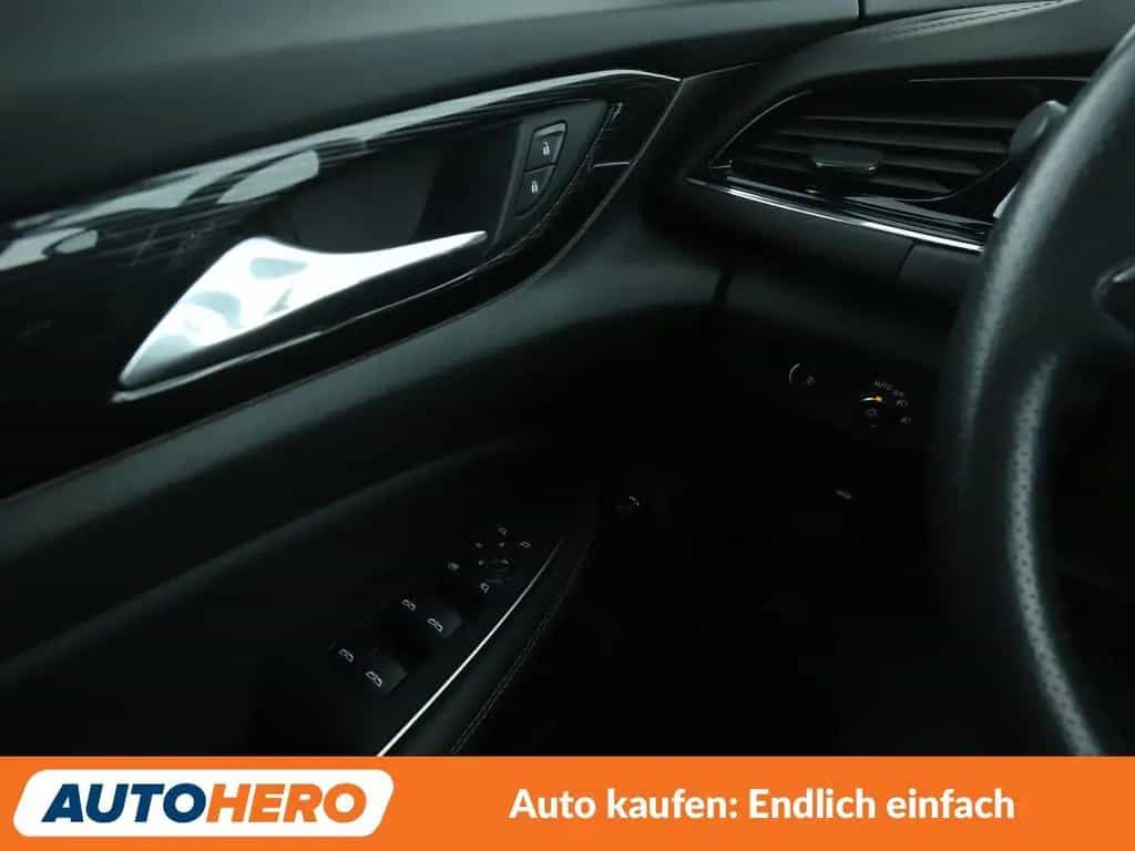 Opel Insignia Sports Tourer 1.5 SIDI Turbo INNOVATION 03/2019-photo-23