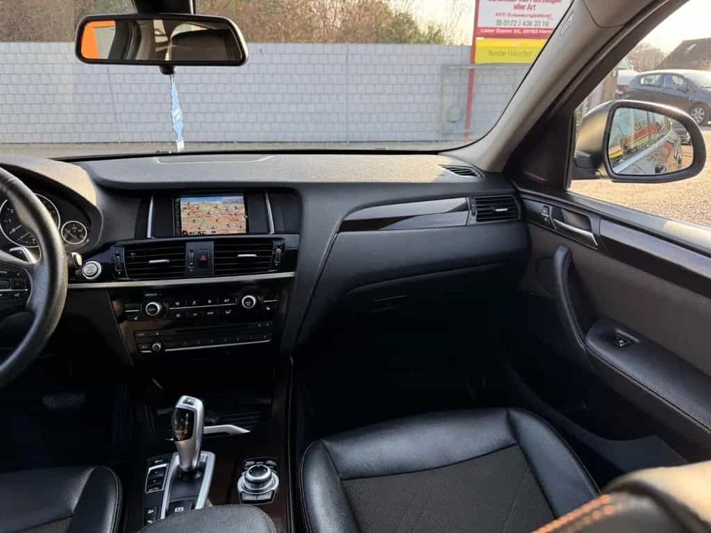 BMW X4 xDrive 20 i xLine Sportsitze Sport Lenkrad 12/2016-photo-12