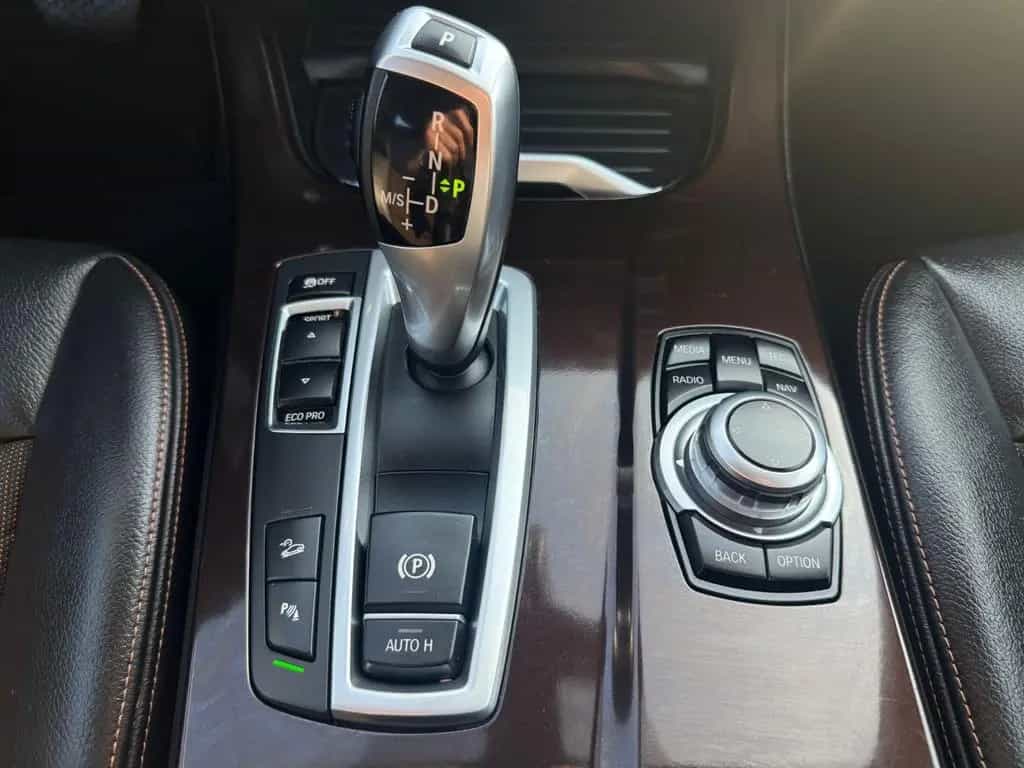 BMW X4 xDrive 20 i xLine Sportsitze Sport Lenkrad 12/2016-photo-16