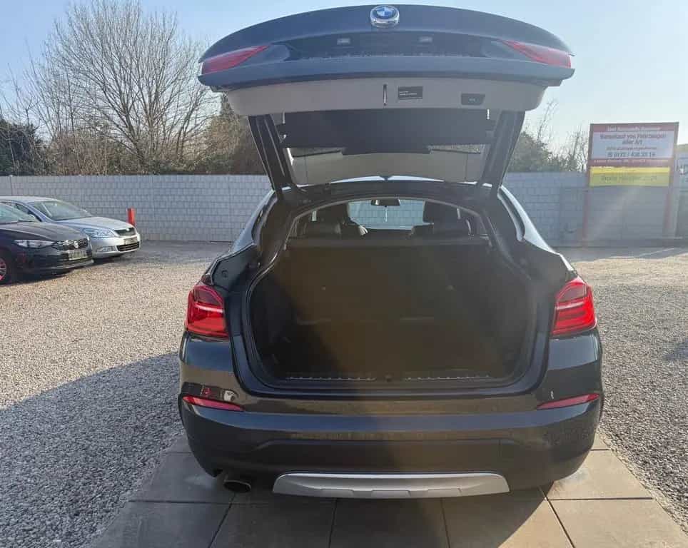 BMW X4 xDrive 20 i xLine Sportsitze Sport Lenkrad 12/2016-photo-7