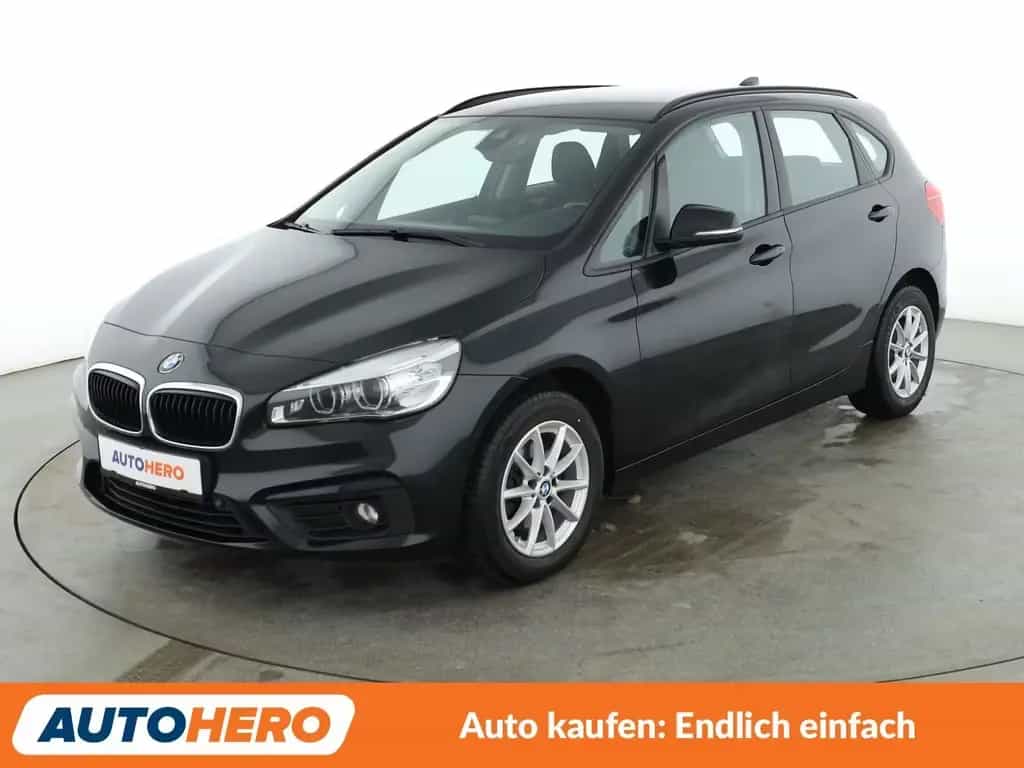 BMW 2 Series 03/2018-photo-0