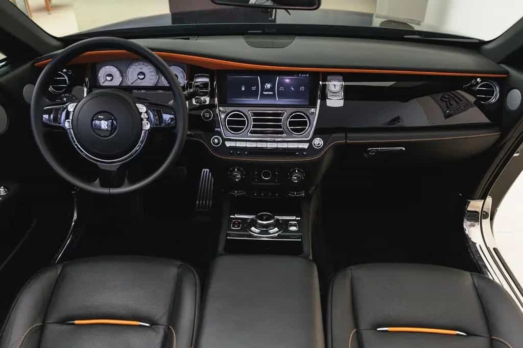 Rolls-Royce Dawn including aero cowling 12/2018-photo-13