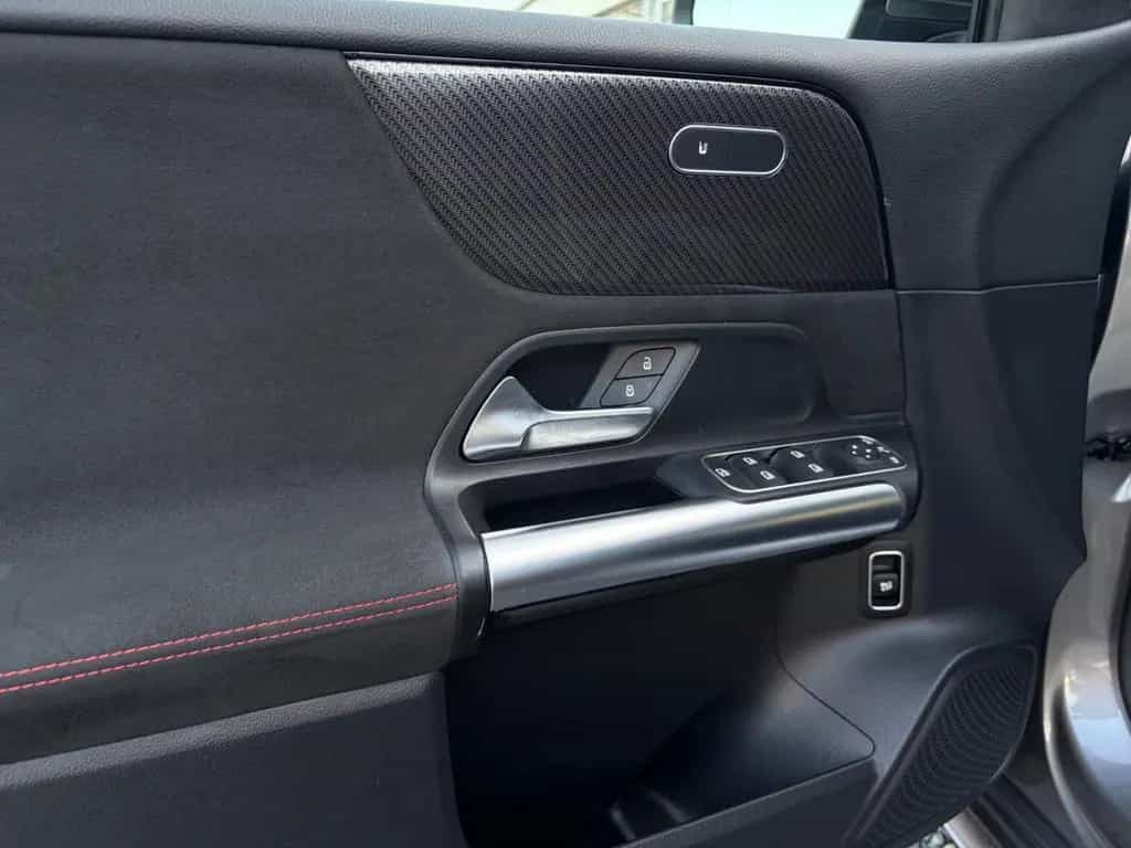 Mercedes-Benz B 180 AMG LINE MBUX/LED/el. HECKKLAPPE/CARBON 05/2019-photo-27