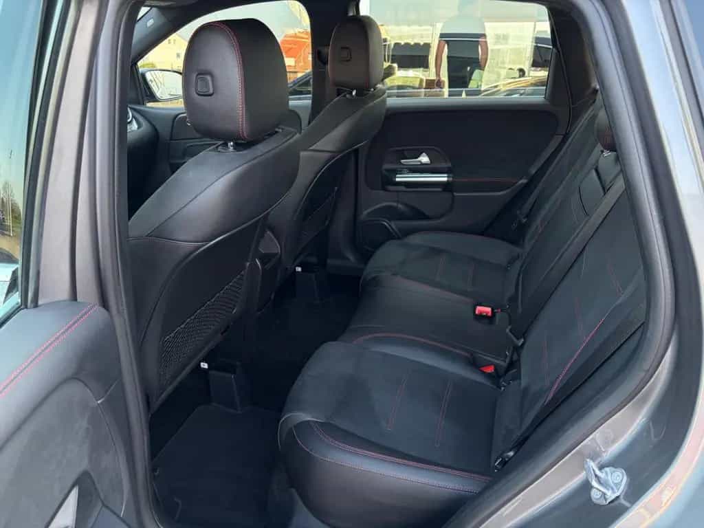 Mercedes-Benz B 180 AMG LINE MBUX/LED/el. HECKKLAPPE/CARBON 05/2019-photo-29