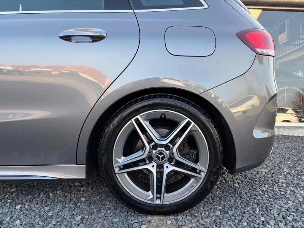 Mercedes-Benz B 180 AMG LINE MBUX/LED/el. HECKKLAPPE/CARBON 05/2019-photo-5