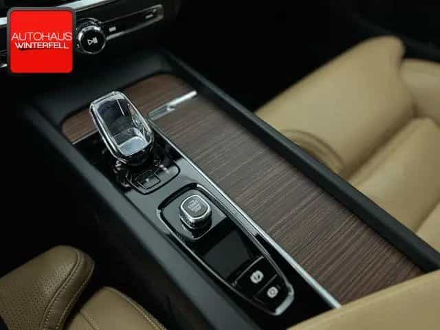 Volvo S60 B5 B ULTIMATE DARK AWD GSD+20Z+AHK+STANDHZG+ 02/2023-photo-21
