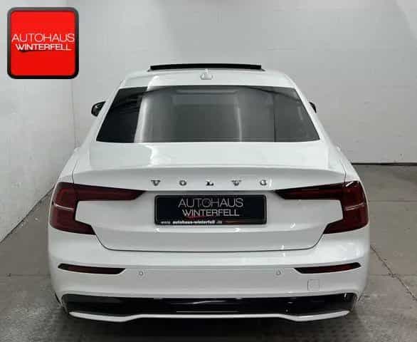 Volvo S60 B5 B ULTIMATE DARK AWD GSD+20Z+AHK+STANDHZG+ 02/2023-photo-6