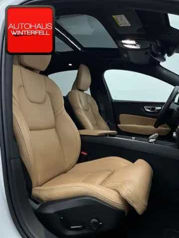 Volvo S60 B5 B ULTIMATE DARK AWD GSD+20Z+AHK+STANDHZG+ 02/2023-photo-7