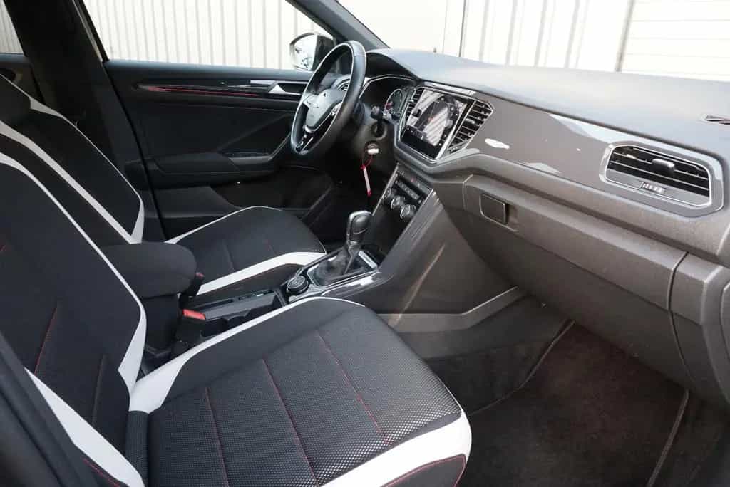 Volkswagen T-Roc Sport 4Motion LED-Scheinwerfer ACC SHZ AHK 08/2018-photo-16