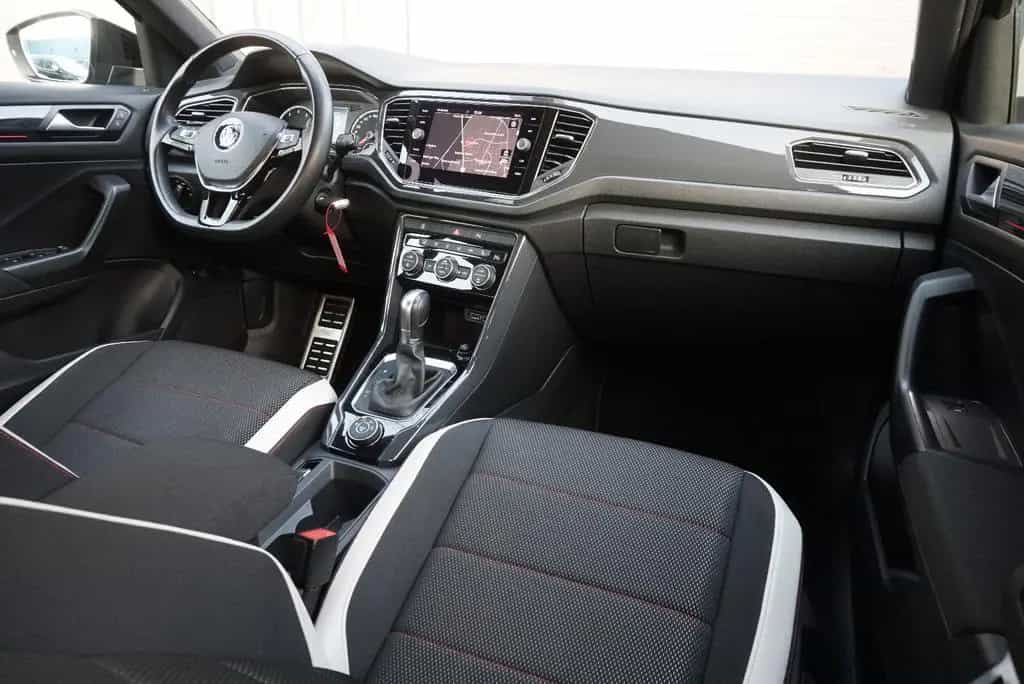Volkswagen T-Roc Sport 4Motion LED-Scheinwerfer ACC SHZ AHK 08/2018-photo-17