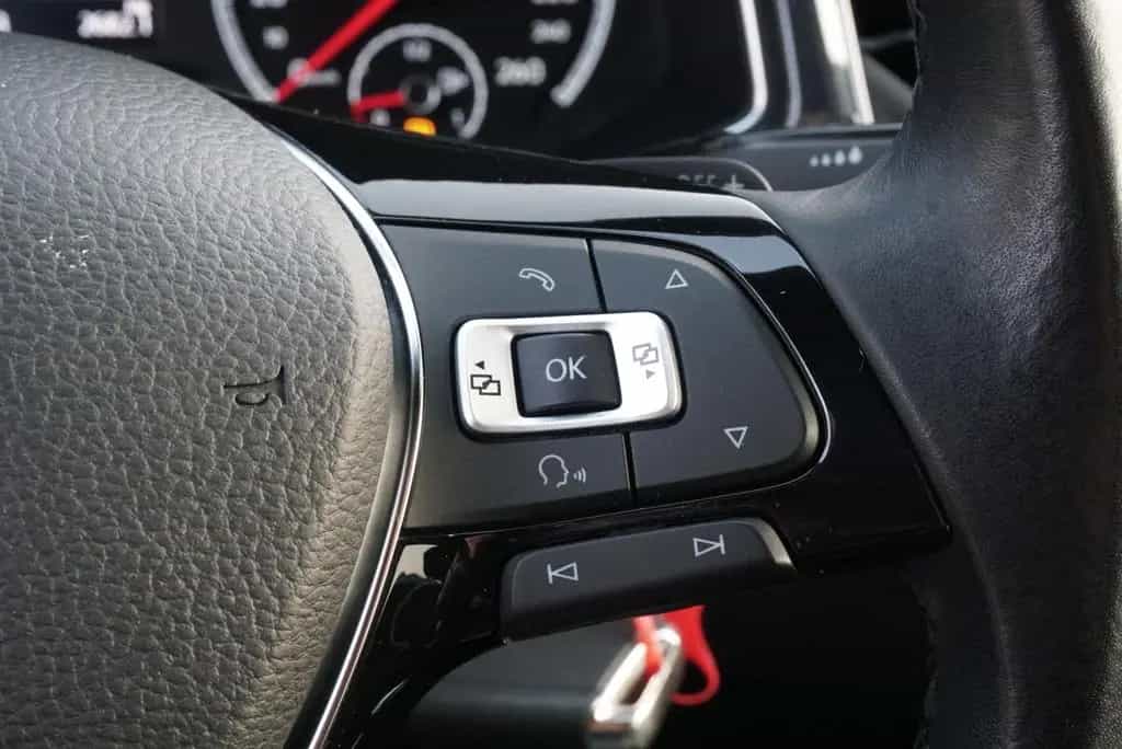 Volkswagen T-Roc Sport 4Motion LED-Scheinwerfer ACC SHZ AHK 08/2018-photo-21