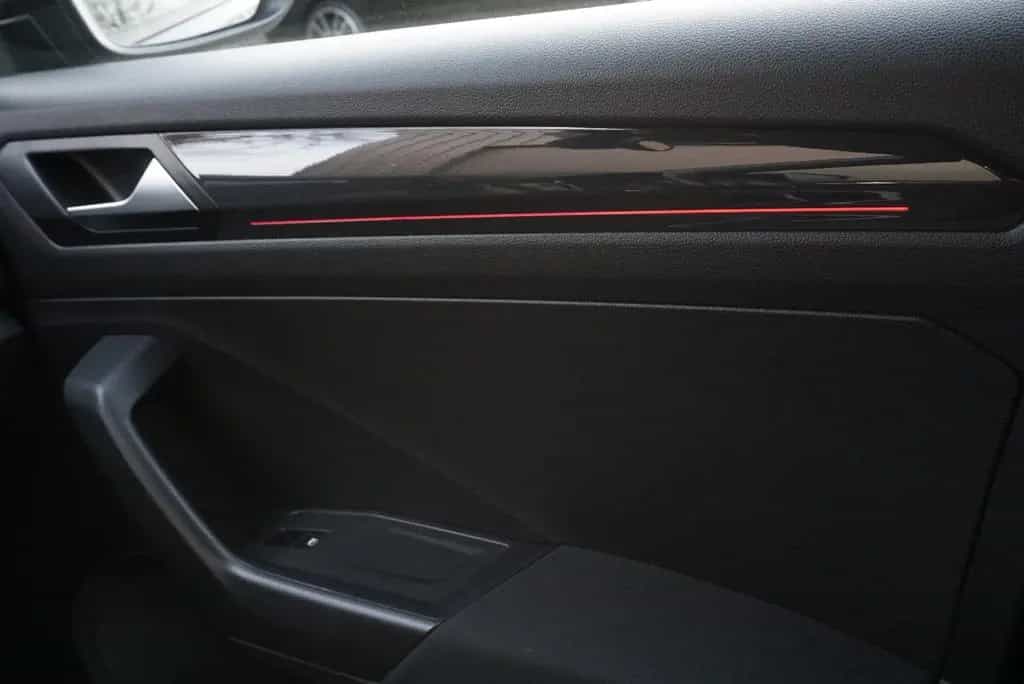 Volkswagen T-Roc Sport 4Motion LED-Scheinwerfer ACC SHZ AHK 08/2018-photo-25