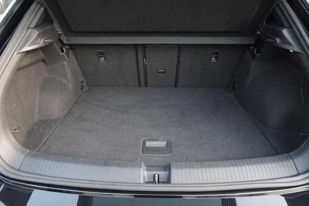 Volkswagen T-Roc Sport 4Motion LED-Scheinwerfer ACC SHZ AHK 08/2018-photo-32