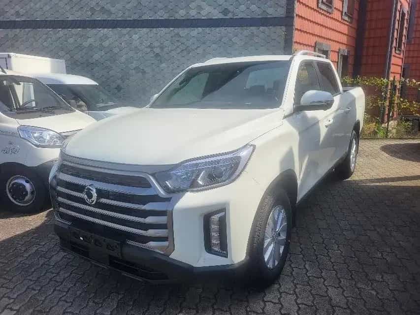 Ssangyong MUSSO GRAND TITANIUM 2.2D 4x4 AT+AHK 3.5t+XENON+ 03/2025-photo-0