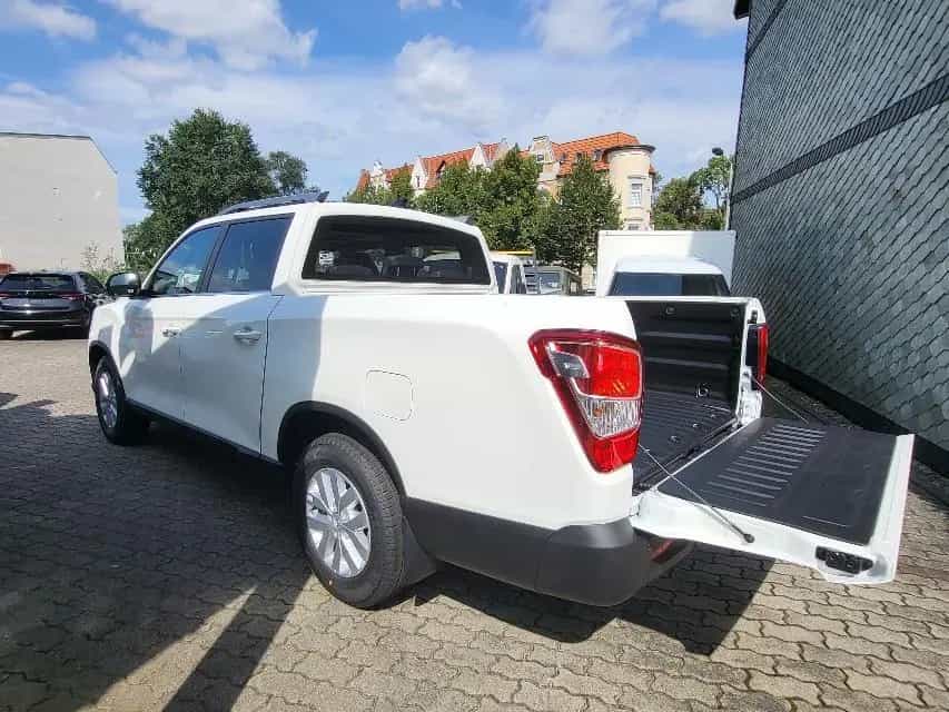 Ssangyong MUSSO GRAND TITANIUM 2.2D 4x4 AT+AHK 3.5t+XENON+ 03/2025-photo-7