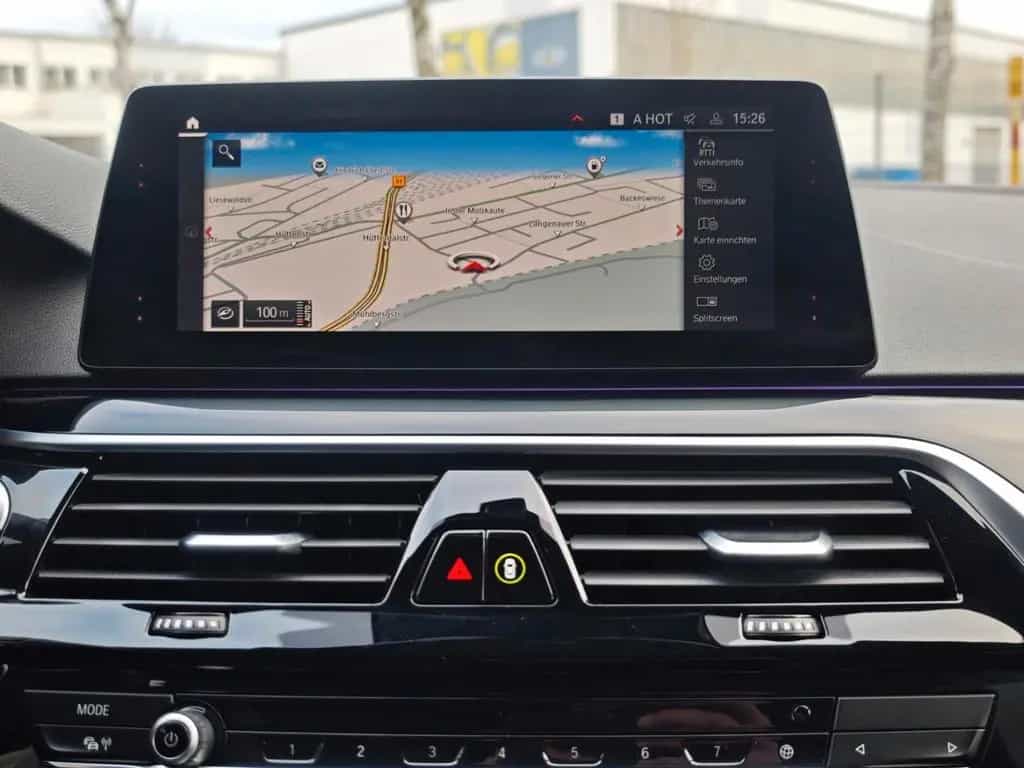 BMW 5 Series 520d xDrive Sport Line *AHK *Business*LED 08/2019-photo-12