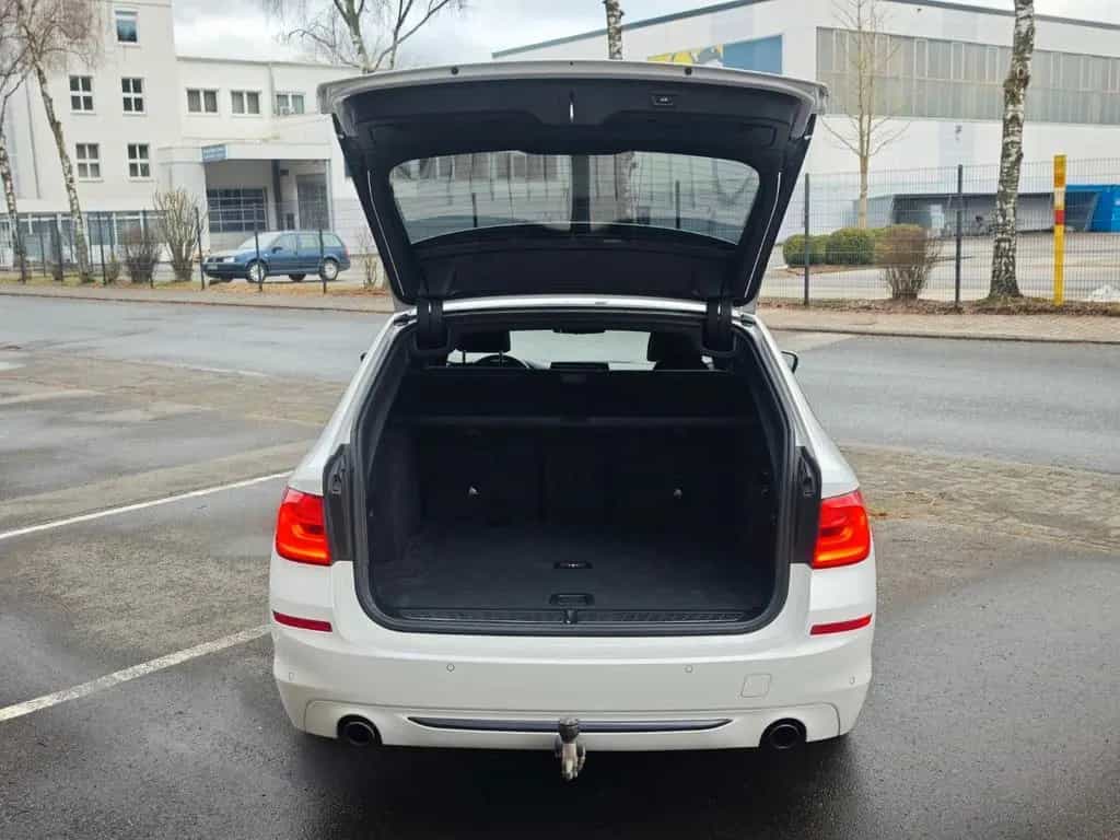 BMW 5 Series 520d xDrive Sport Line *AHK *Business*LED 08/2019-photo-8