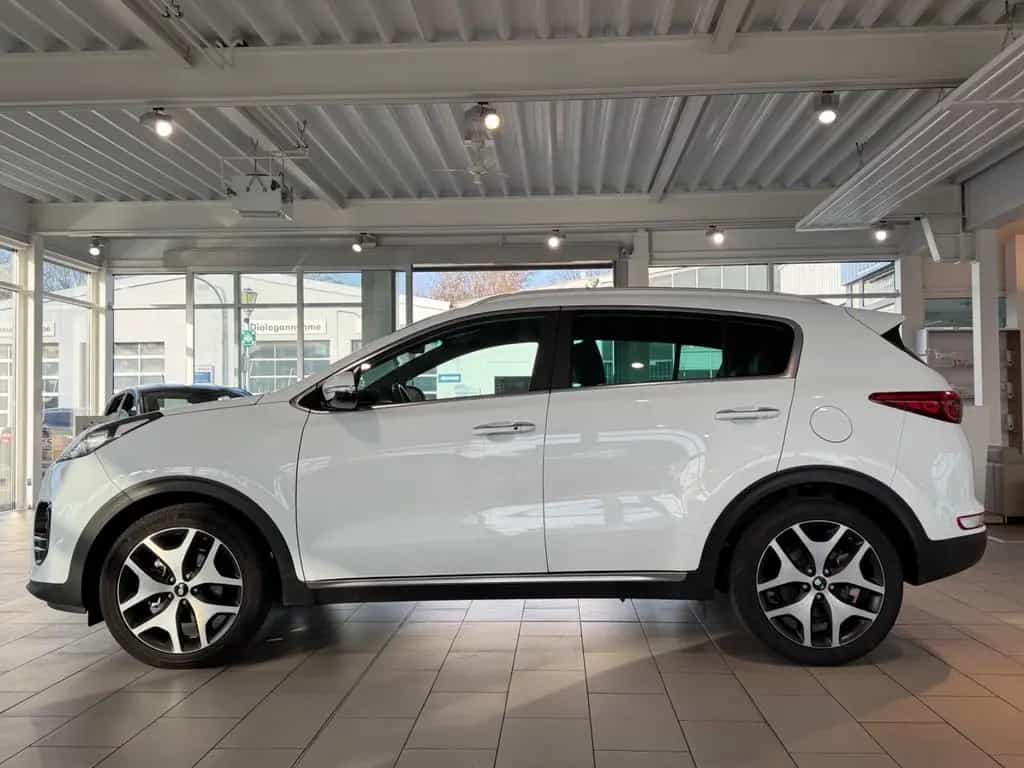 Kia Sportage GT-Line 2WD*AUTOMA.*NAVI*RFK*LEDER*AHK* 07/2018-photo-2