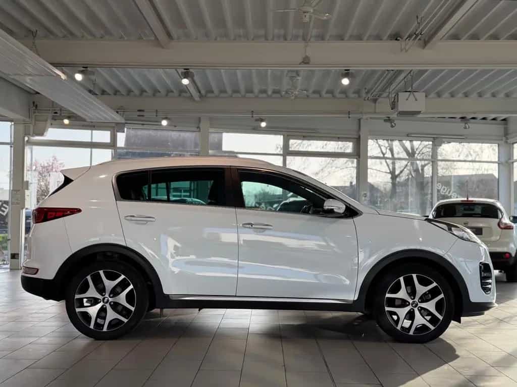 Kia Sportage GT-Line 2WD*AUTOMA.*NAVI*RFK*LEDER*AHK* 07/2018-photo-5