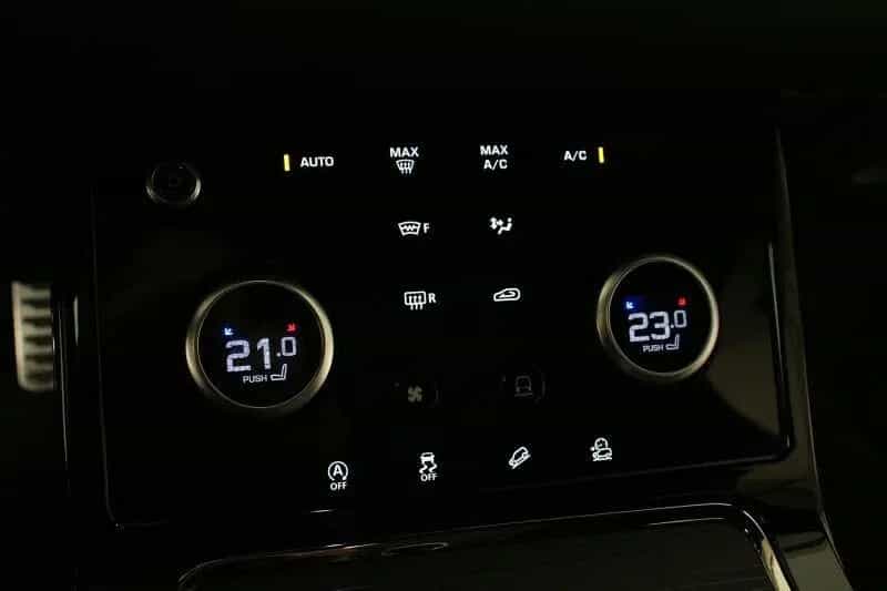 Land Rover Range Rover Rover Evoque 2.0 R-Dynamic SE D200 08/2023-photo-13