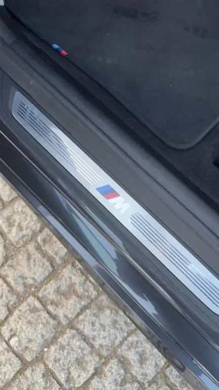 BMW 5 Series 540i xDrive - nächster Service inklusive 10/2021-photo-10