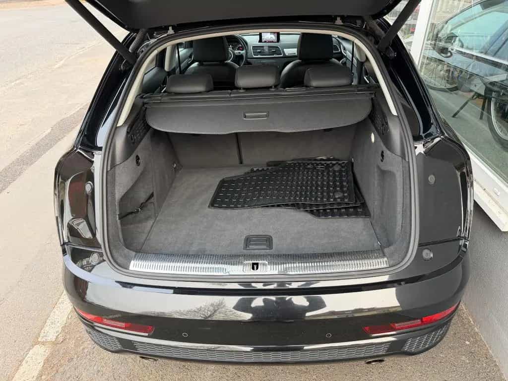 Audi Q3 sport quattro +S-Line Selection+Kamera+Pano+ 08/2015-photo-10