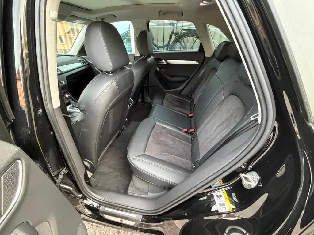 Audi Q3 sport quattro +S-Line Selection+Kamera+Pano+ 08/2015-photo-13