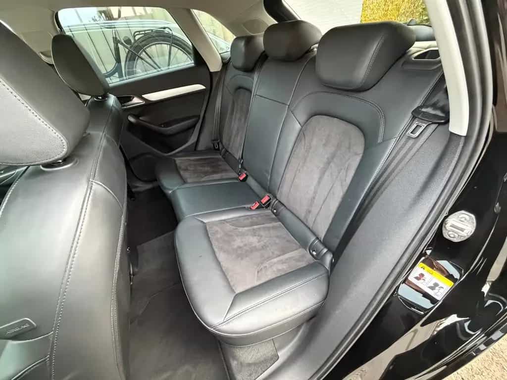 Audi Q3 sport quattro +S-Line Selection+Kamera+Pano+ 08/2015-photo-15