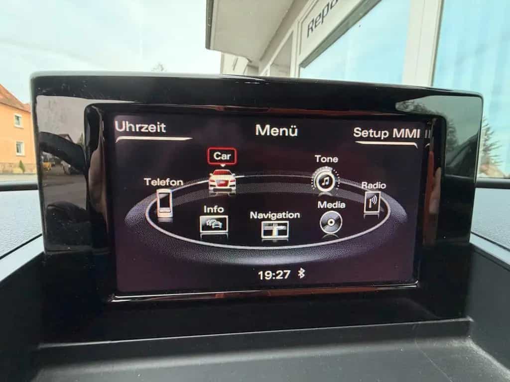 Audi Q3 sport quattro +S-Line Selection+Kamera+Pano+ 08/2015-photo-29