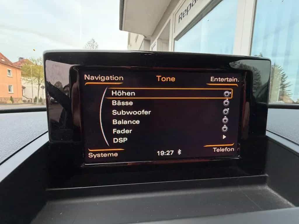 Audi Q3 sport quattro +S-Line Selection+Kamera+Pano+ 08/2015-photo-30