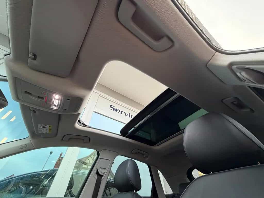 Audi Q3 sport quattro +S-Line Selection+Kamera+Pano+ 08/2015-photo-37