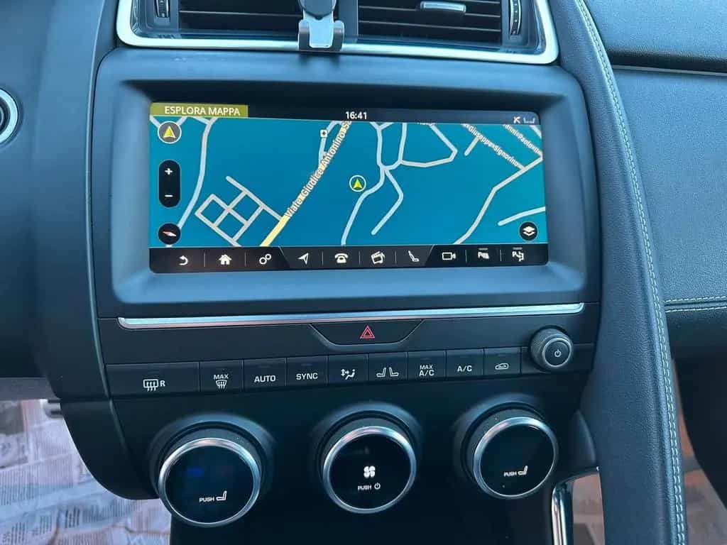 Jaguar E-Pace 2.0D R-Dynamic S 150cv - 2018 06/2018-photo-13